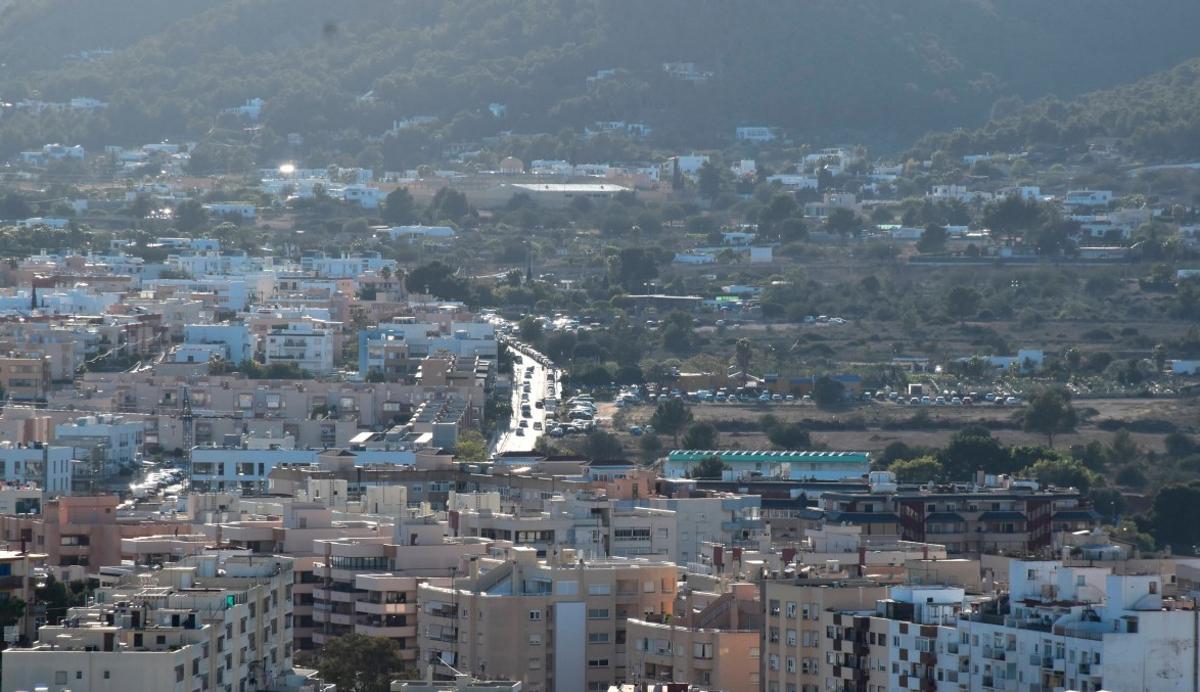 Vista parcial de la ciudad de Ibiza.
