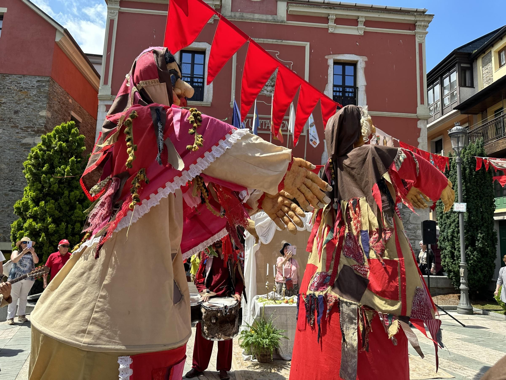 Boda "a lo Rodrigo Díaz de Vivar" en Navia