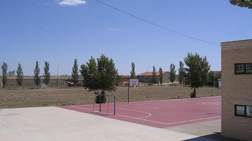 Área de ocio y deportiva de Villaveza del Agua.