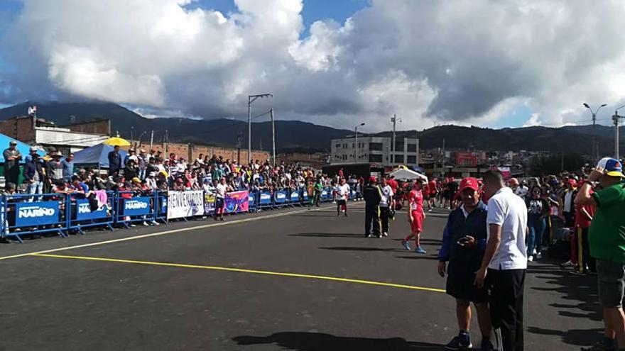 Els instants previs de la semifinal de llargues contra Colòmbia.