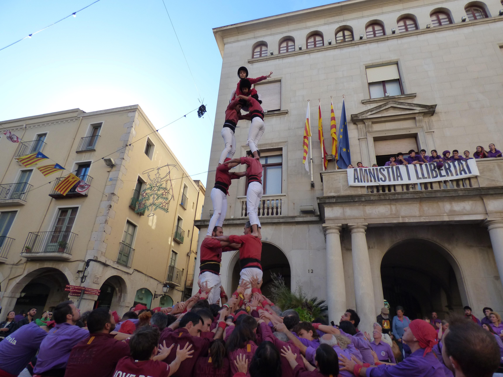 Els Merlots de Figueres celebren el final de temporada acompanyats de la Colla Jove de Barcelona i els Maduixots