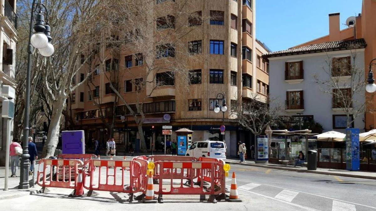 Trabajos en la calle Unió de Palma.