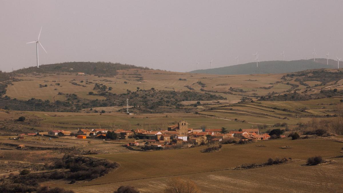 Los habitantes de este pueblo de España tendrán una piscina con jacuzzi de 1,4 millones de euros gracias a las eólicas Los habitantes de este pueblo de España tendrán una piscina con jacuzzi de 1,4 millones de euros gracias a las eólicas