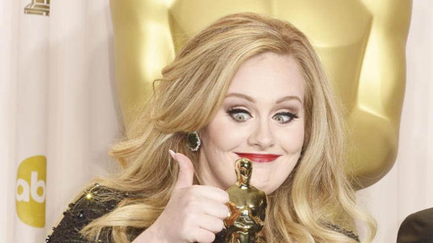 La cantante Adele en la gala de los Oscar.