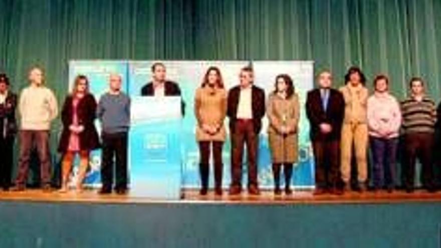 El PP de Villanueva presenta una candidatura electoral &quot;integradora&quot;