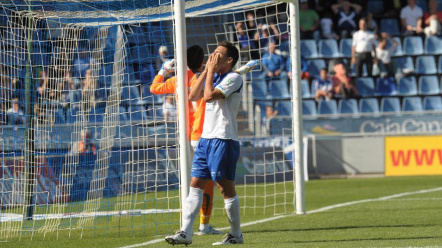 Imagen del Tenerife - Villarreal B de la temporada 2010/11 en el Rodríguez López.