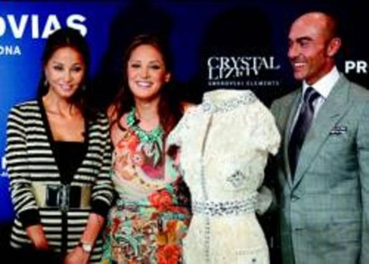 Isabel Preysler, la seva filla Tamara i Manuel Mota, ahir, en la presentació de l’exposició al MNAC. Isabel Preysler, la seva filla Tamara i Manuel Mota, ahir, en la presentació de l’exposició al MNAC.