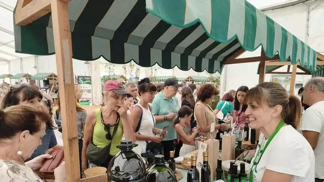 VÍDEO: La Feria Ecológica de Llanera cierra su 24° edición con mucho público y muy buenas ventas: "Ha sido un éxito"