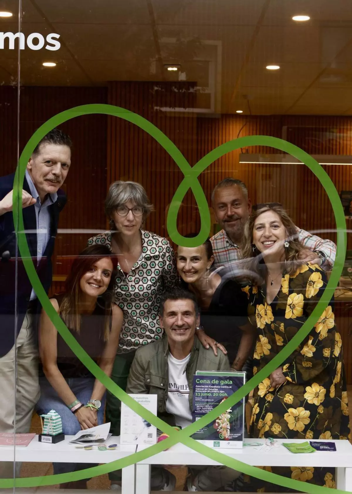 Una cena al ritmo de Sabina en Gijón para reforzar la lucha contra el cáncer