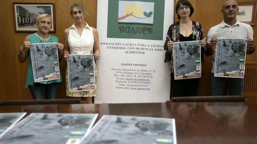 Isabel Gey, Amalia Goldar, Sonia Castro y Toñi Ibáñez, ayer. // Bernabé/Cris M.V.
