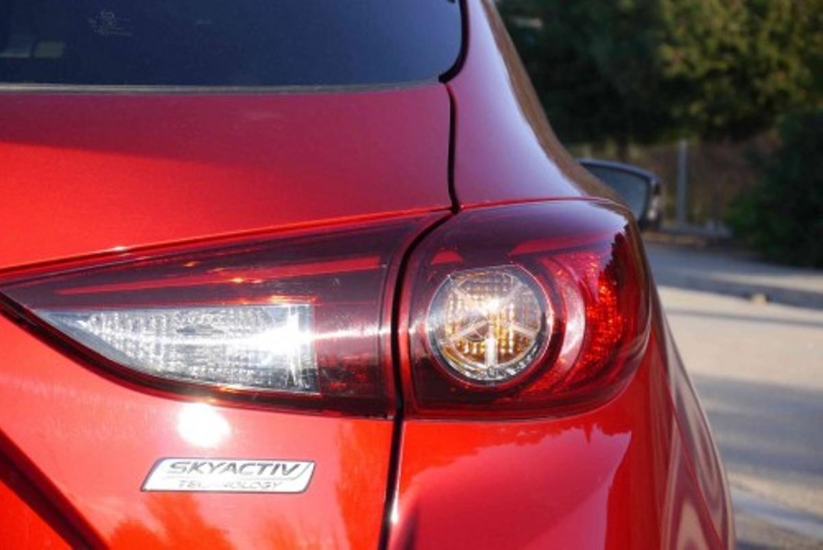 ctv-zol-mazda3 6