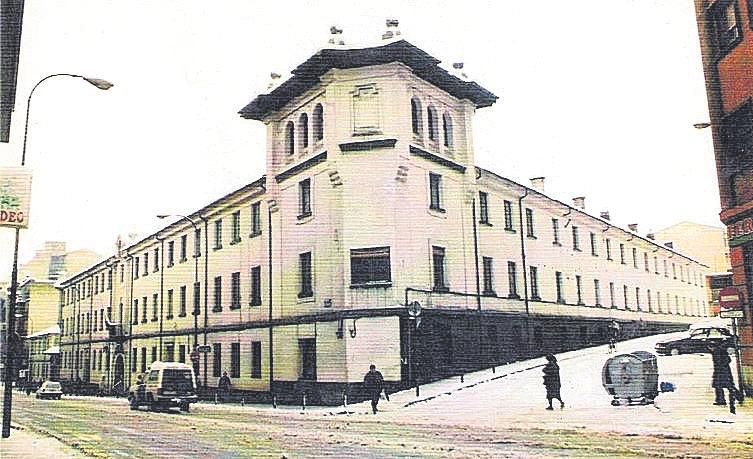 Oviedo, a pie de calle: Pumarín