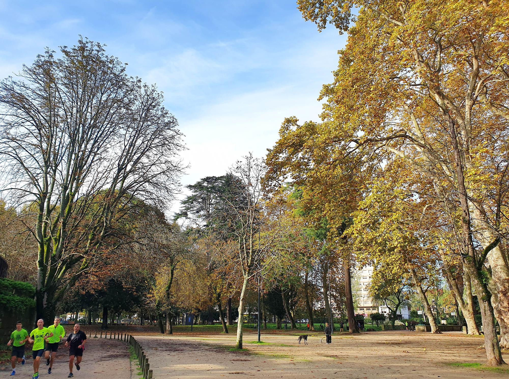 Vigo se tiñe de rojo y oro