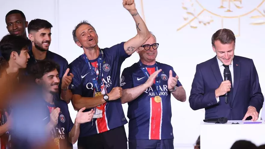 Macron recibe al PSG en el Palacio del El赤seo