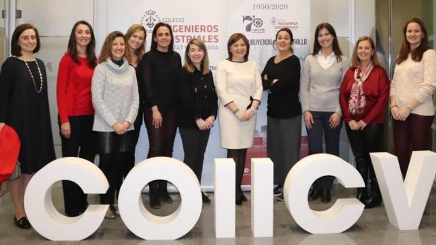 Bonig, en un encuentro con colegiadas del Colegio de Ingenieros Industriales.