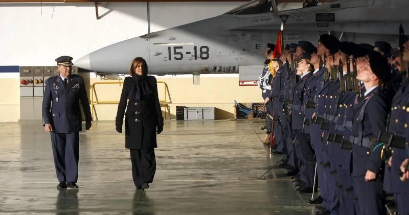 Visita de Cospedal a la Base Aérea de Zaragoza