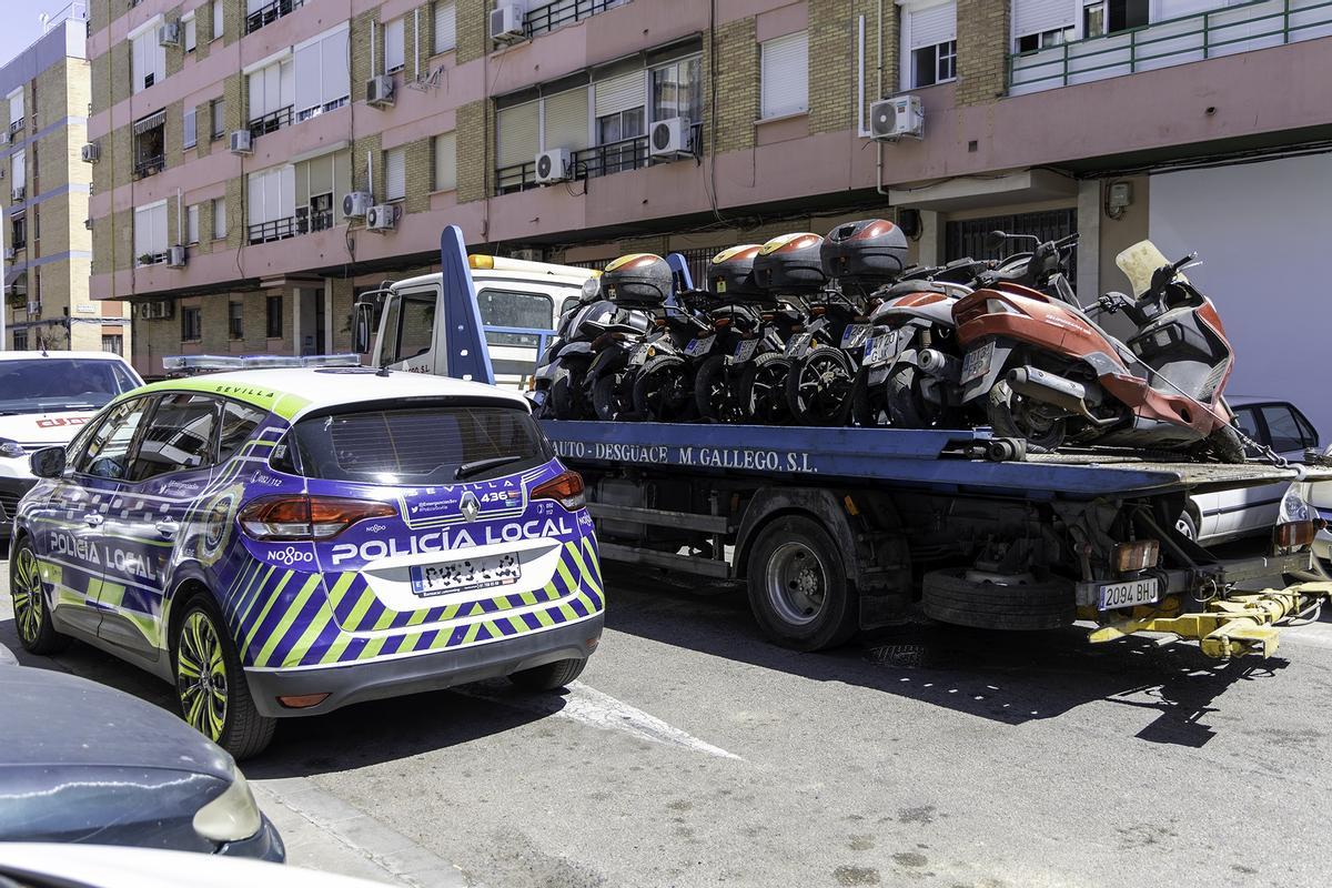 El plan del Ayuntamiento de Sevilla para ganar más de 630 plazas de aparcamiento en las calles