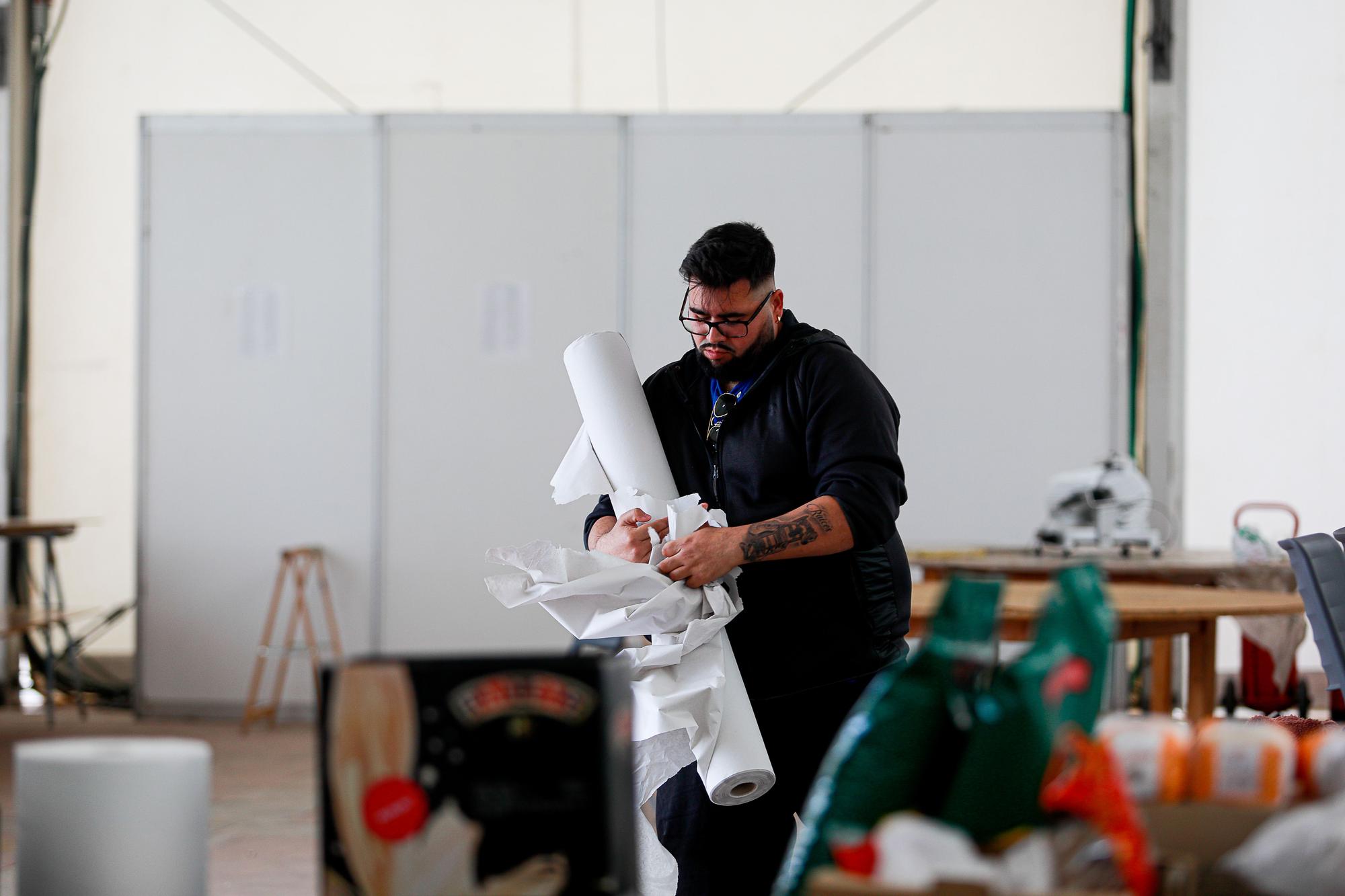 Preparativos de la boda gitana en Ibiza