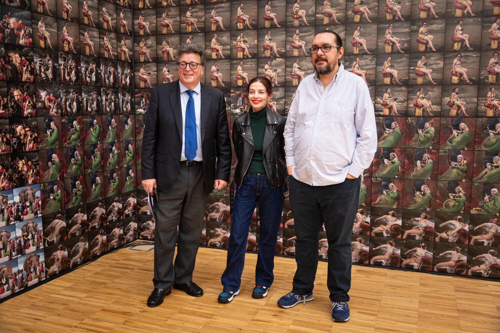 Exposición ‘Prompt: The tourist gaze’ en TEA