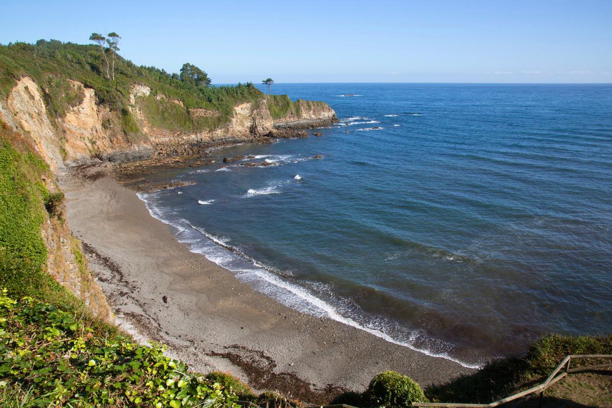 Playa de Cambaredo, en El Franco