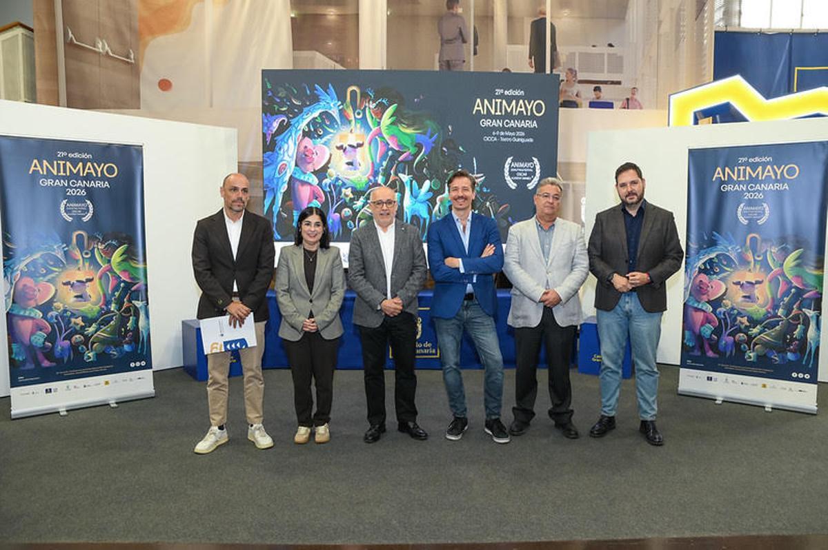 De izqda. a dcha.: Alfonso Cabello, Carolina Darias, Antonio Morales, Damián Perea, Fernando Fernández y Josué Íñiguez.