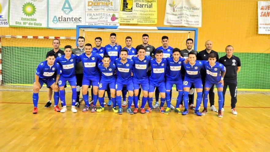 El Club Deportivo Salesianos Tenerife retorna a la categoría de bronce después de su paso por la Liga Nacional de Fútbol Sala.