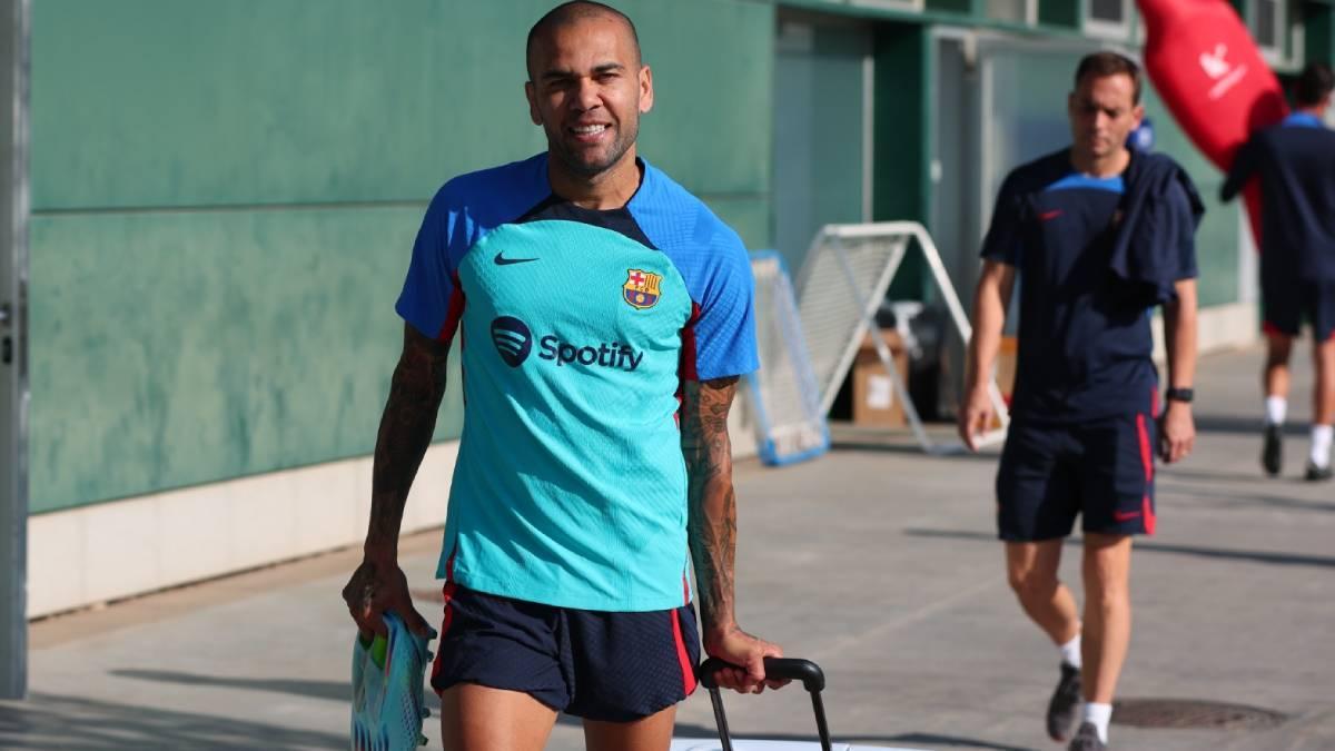 Dani Alves, este miércoles antes de entrenar con el Barça Atlètic