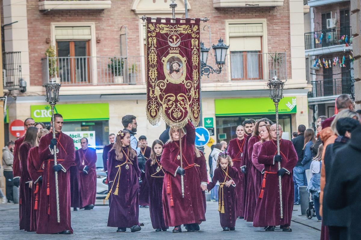 El patrón de Orihuela regresa a su capilla