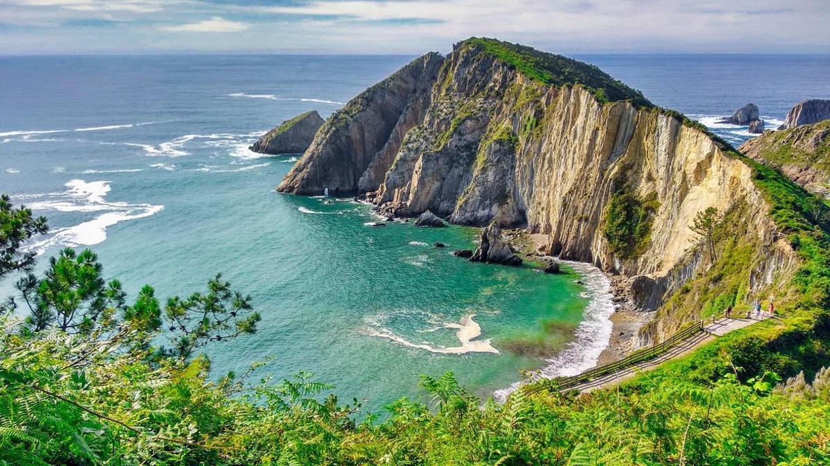 Gavieiro, conocida como la playa de Silencio en Asturias