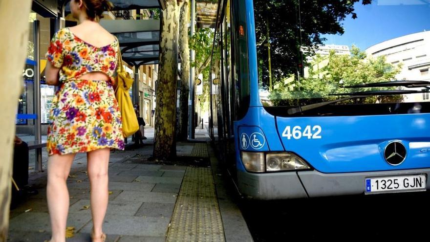 Los usuarios de autobús urbano aumentan en junio un 3% en Extremadura