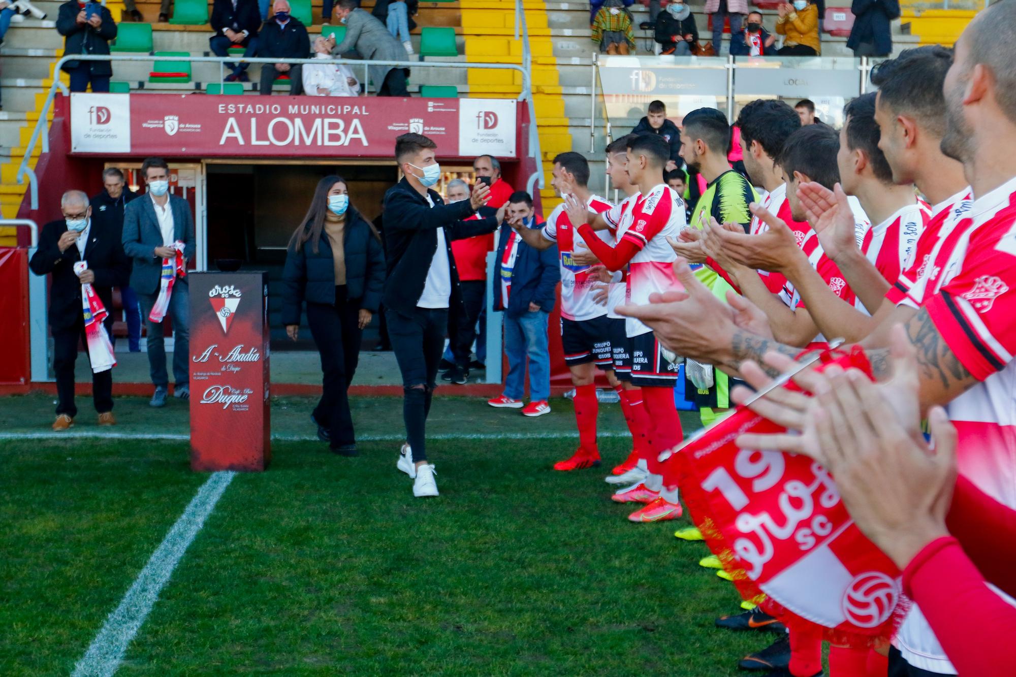 Las imágenes de la victoria del Arosa ante el Salamanca (1-0)