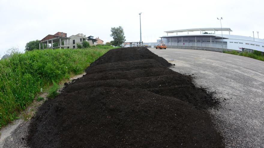 La Mancomunidade reparte otras 33 toneladas de compost en Cangas y Bueu