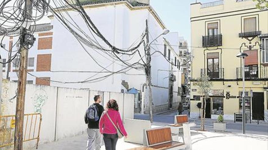 El Consistorio propicia el soterramiento del cableado