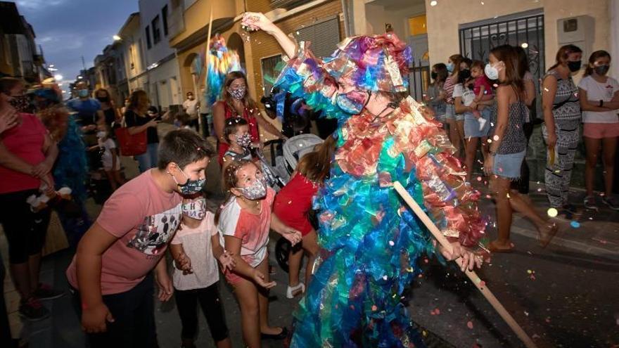 Bellreguard Actuació dels Pedacets malgrat no haver festes