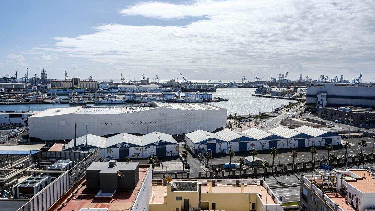 Vistas de las naves del PMA en el Puerto de Las Palmas.