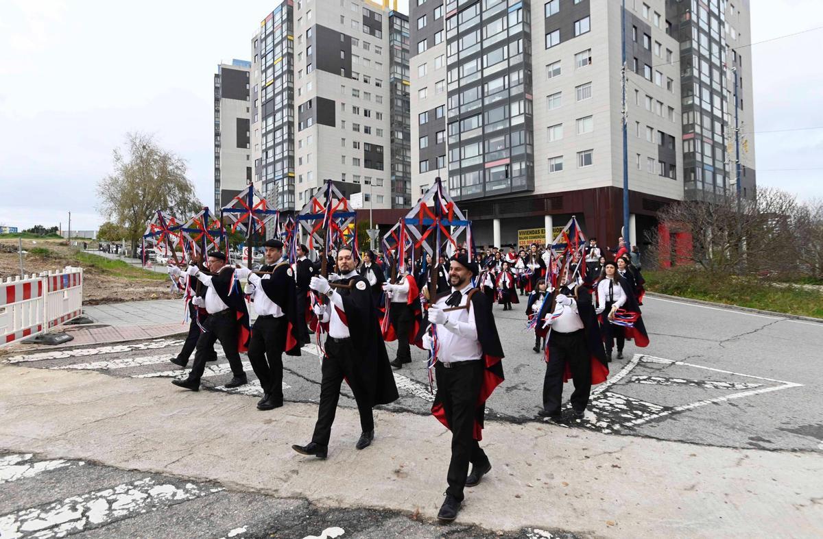 Navia acoge por primera vez el Certamen de Rondallas de Vigo