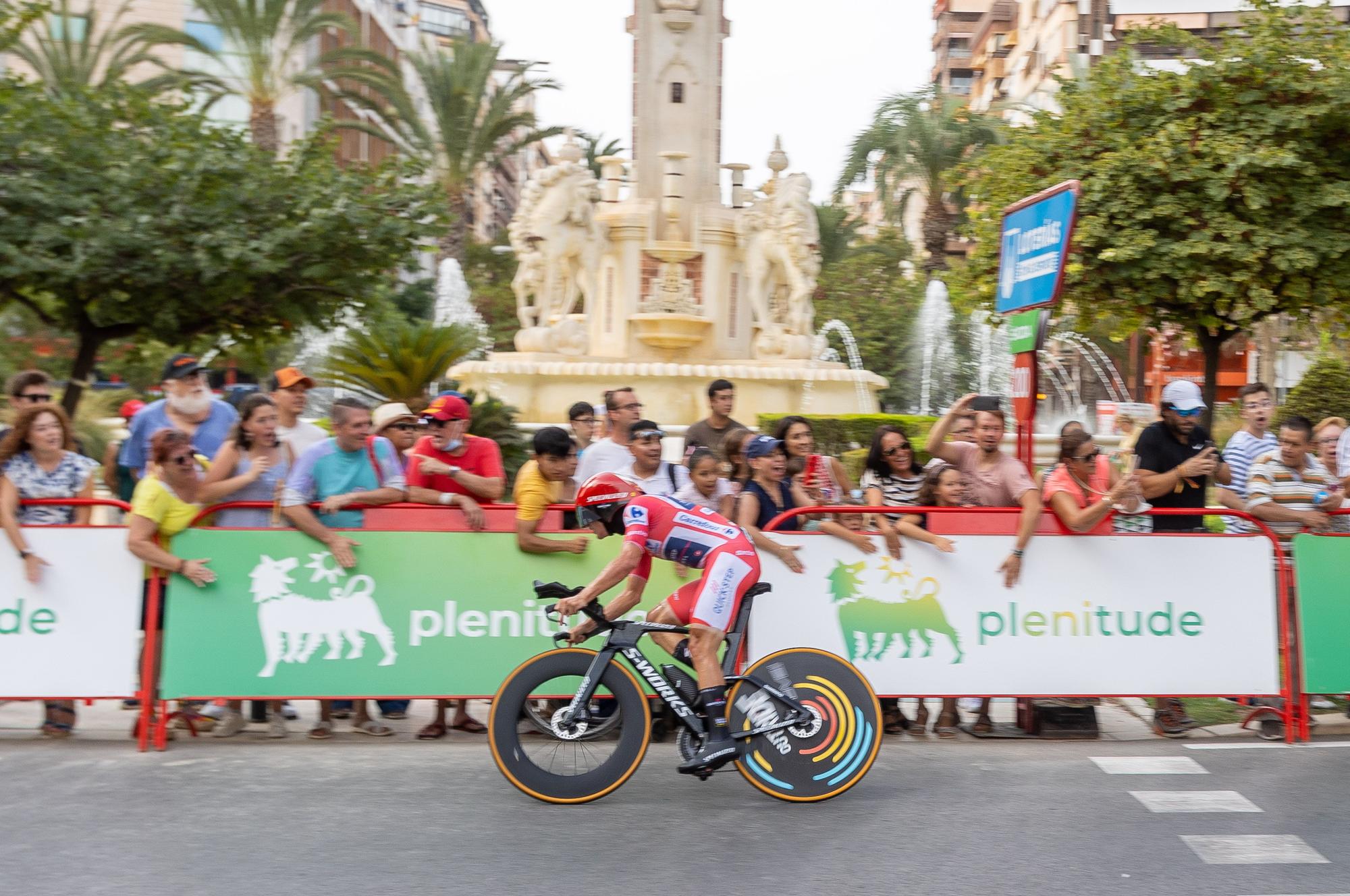 El belga Evenepoel cumple los pronósticos y supera a todos rivales. Roglic, Mas y Rodríguez aguantan el tipo y Ayuso acusa una enfermedad