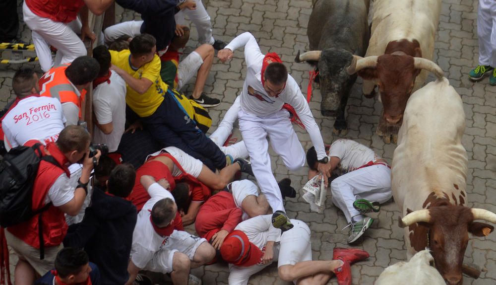 Tercer encierro de los San Fermines 2016