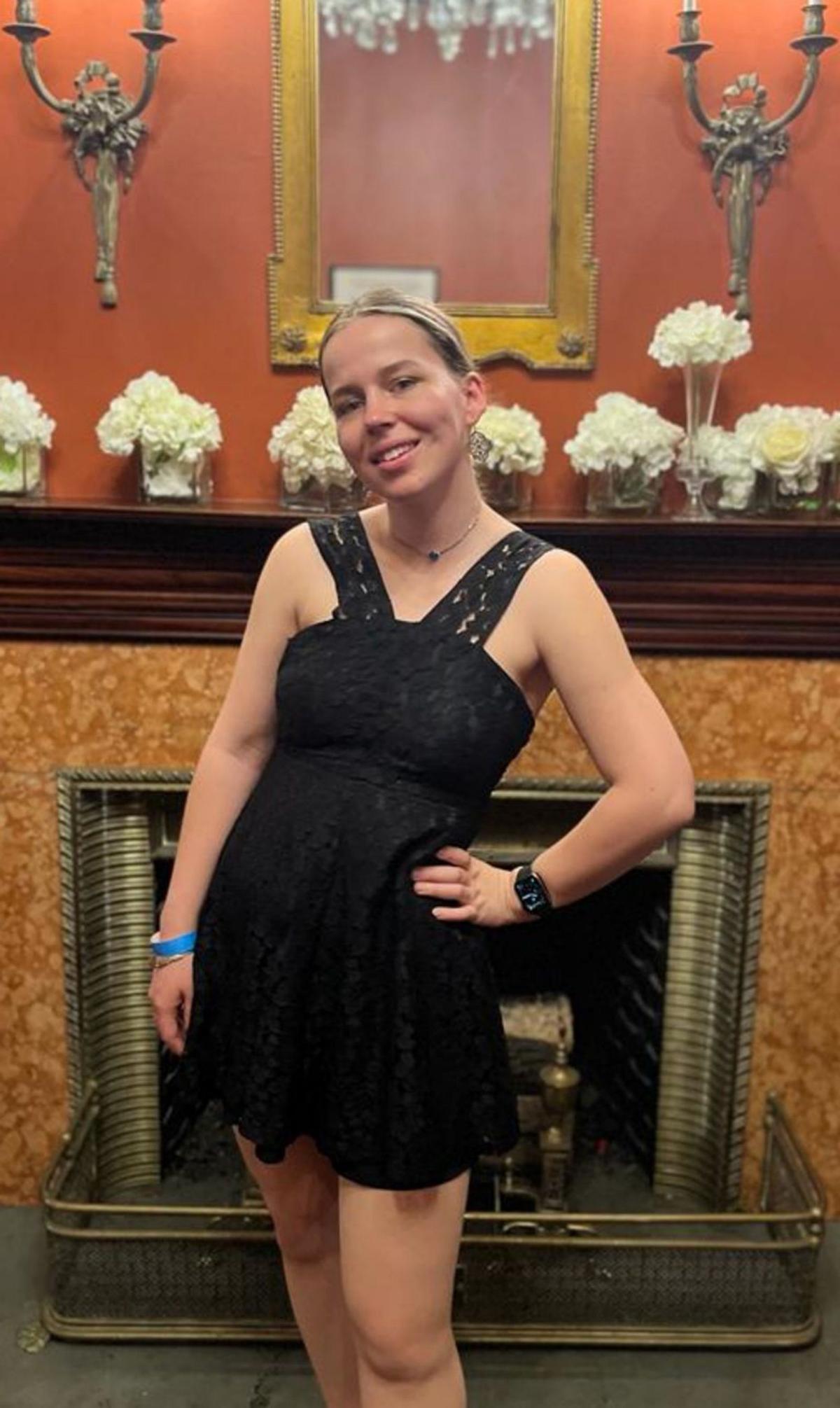 Celia Fernández, tras una reciente ceremonia académica durante su estancia en Estados Unidos.