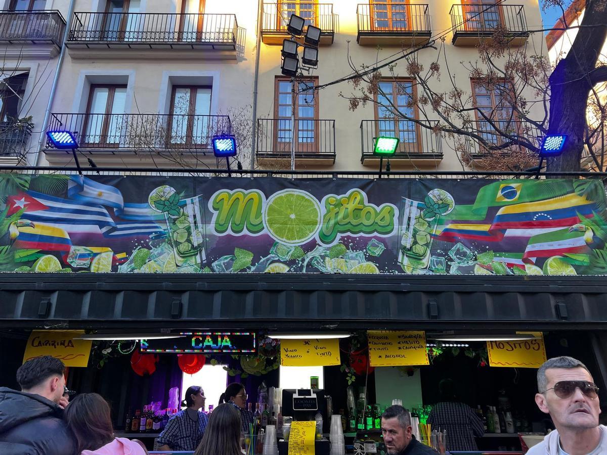 Mojitos, caipirinhas o directamente un chupito a la hora que quieras.