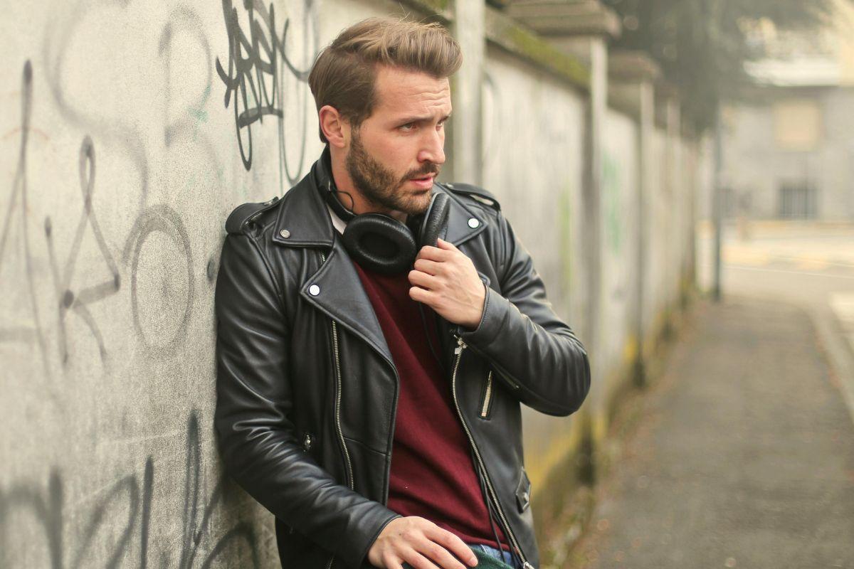 La chaqueta de cuero que no llega a 40€ que más están buscando los hombres
