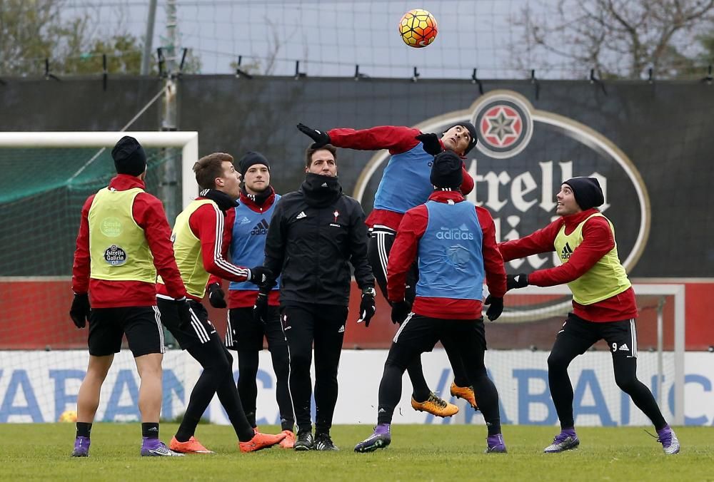 Nolito entrena sin molestias