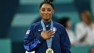 Simone Biles manda un poderoso mensaje a sus 'haters' tras superar su crisis y coronarse en París