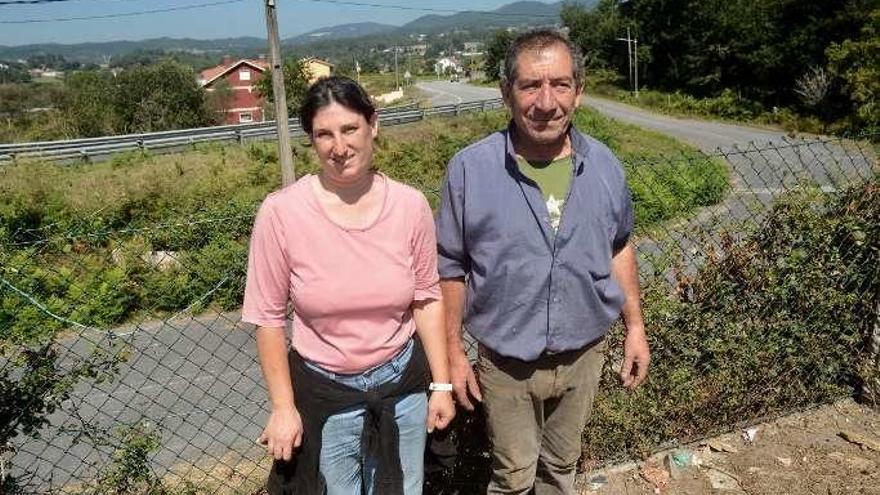 Patricia Leiro y José Currás viven en la parroquia de Bora. // R.V.