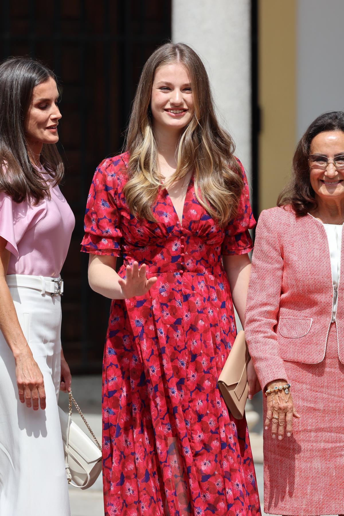 La infanta Sofía recibe la confirmación