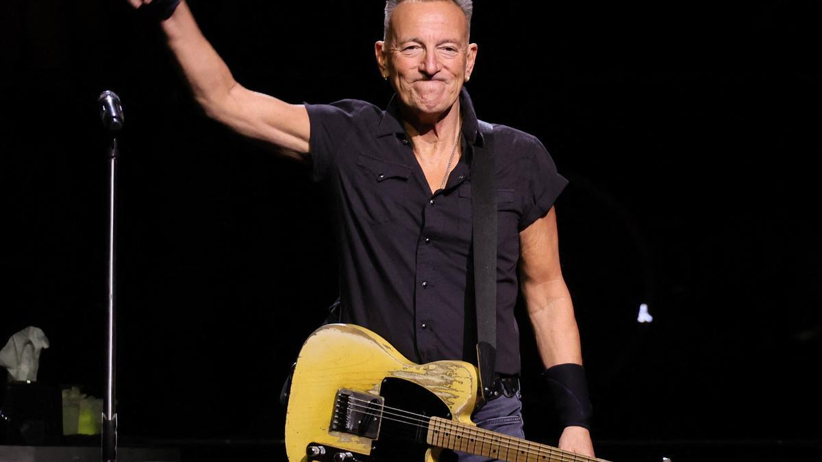 US-BRUCE-SPRINGSTEEN-IN-CONCERT-NEW-YORK,-NY