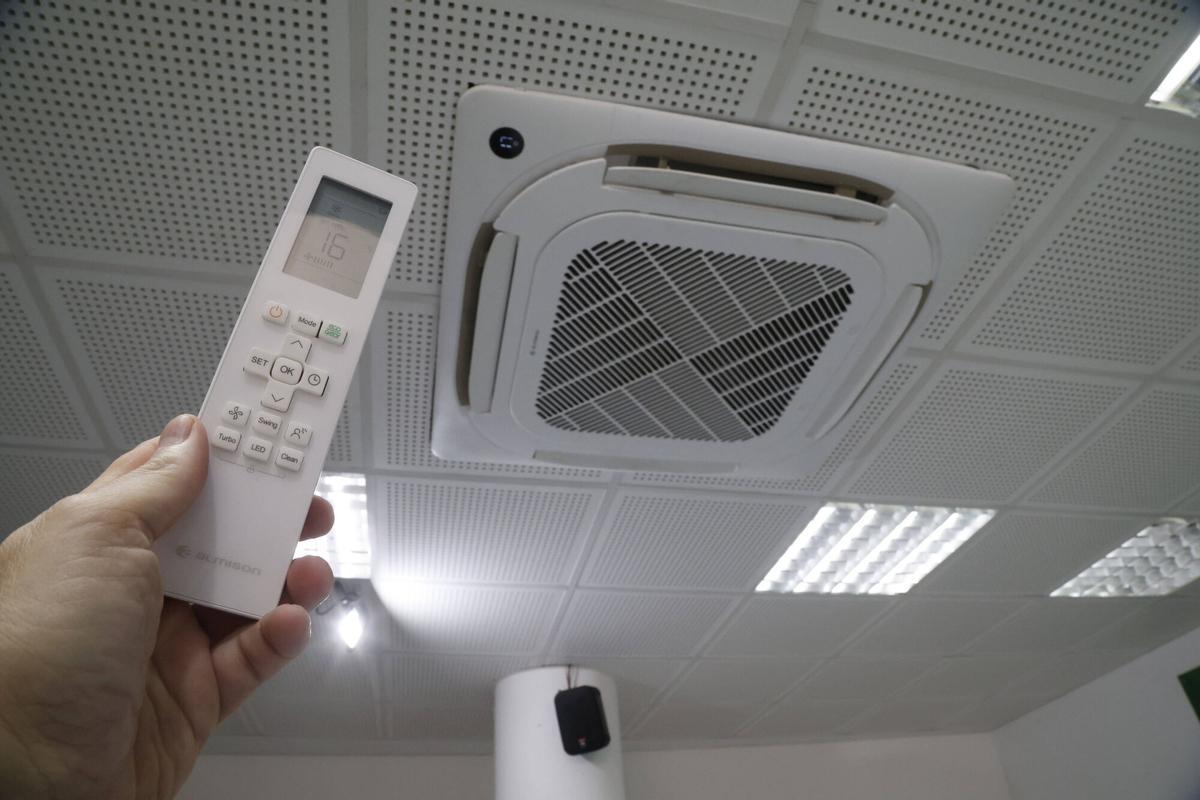 A.J.González Córdoba Aire acondicionado consumo eléctrico calor verano