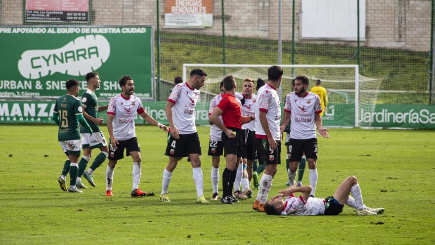 Empate bipolar en el Cacereño-Llerenense