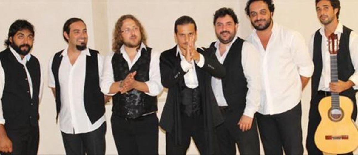 Els artistes de Paco de Lucía, reunits com ’Los hombres de Paco’. Els artistes de Paco de Lucía, reunits com ’Los hombres de Paco’.