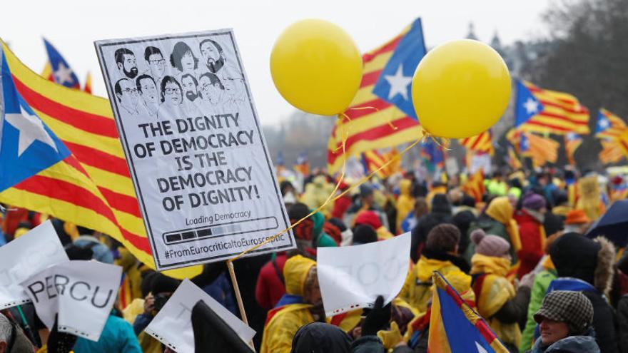 Manifestantes independentistas concentrados en Bruselas